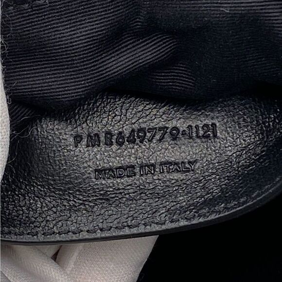 Saint Laurent 80S Vanity Crossbody Bag in Quilted Grained Leather - Picture 12 of 15